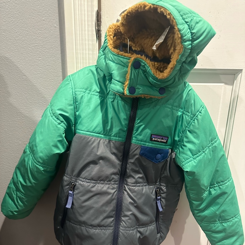 Patagonia- Boy’s reversible Tribbles Jacket.